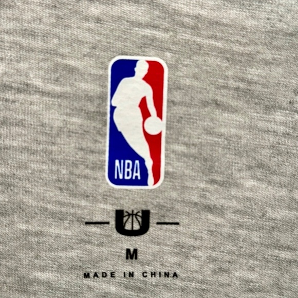 NBA Color Block Ben Franklin Philadelphia 76ers Sixers Tee T-Shirt Size Mens M - Picture 8 of 9